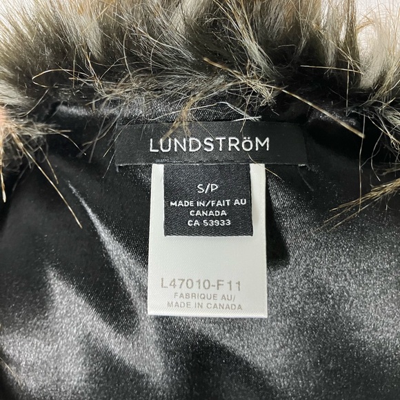 Faux fur vest by Lundstrom. - Picture 4 of 7